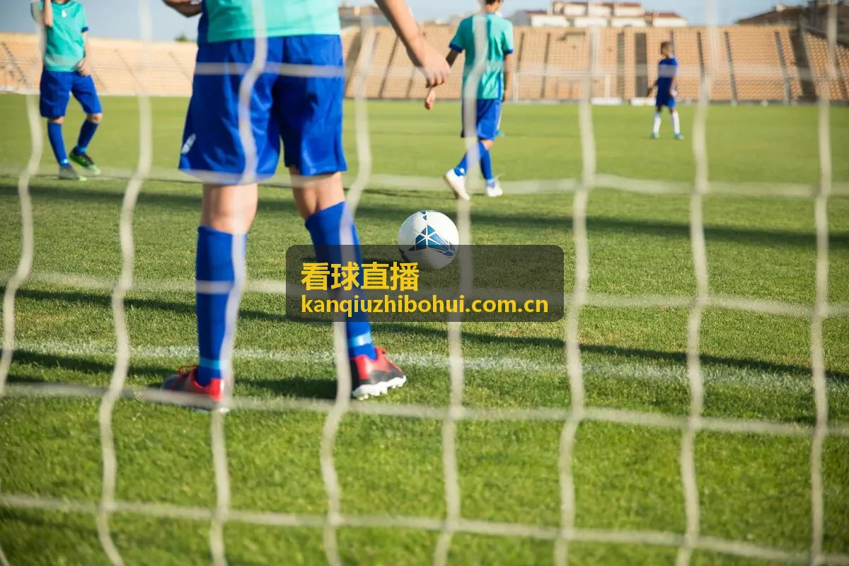 看球直播视频集锦：西甲马竞对巴萨战术复盘